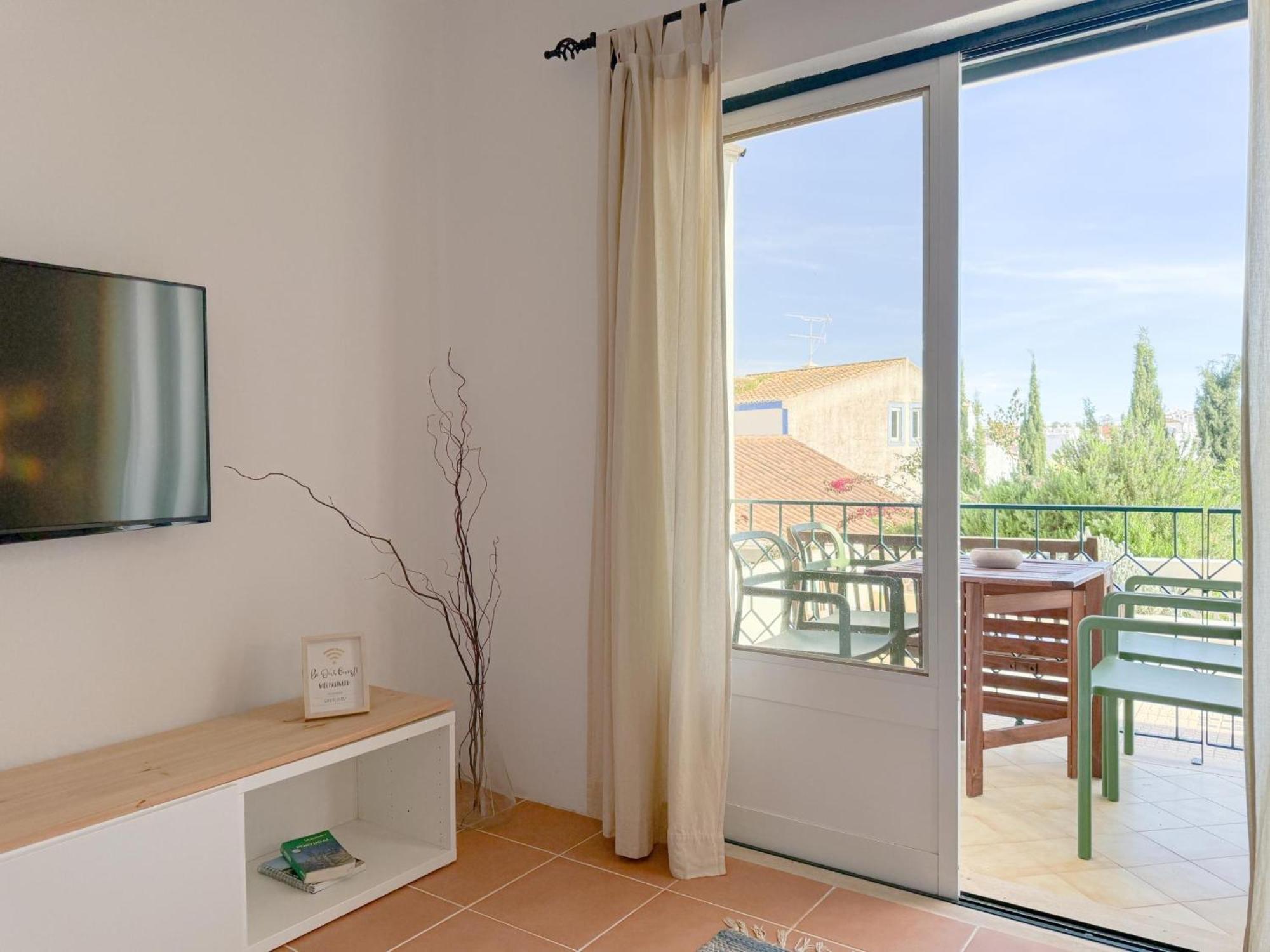 Historic Charm In The Heart Of #1950 Apartamento Lagos